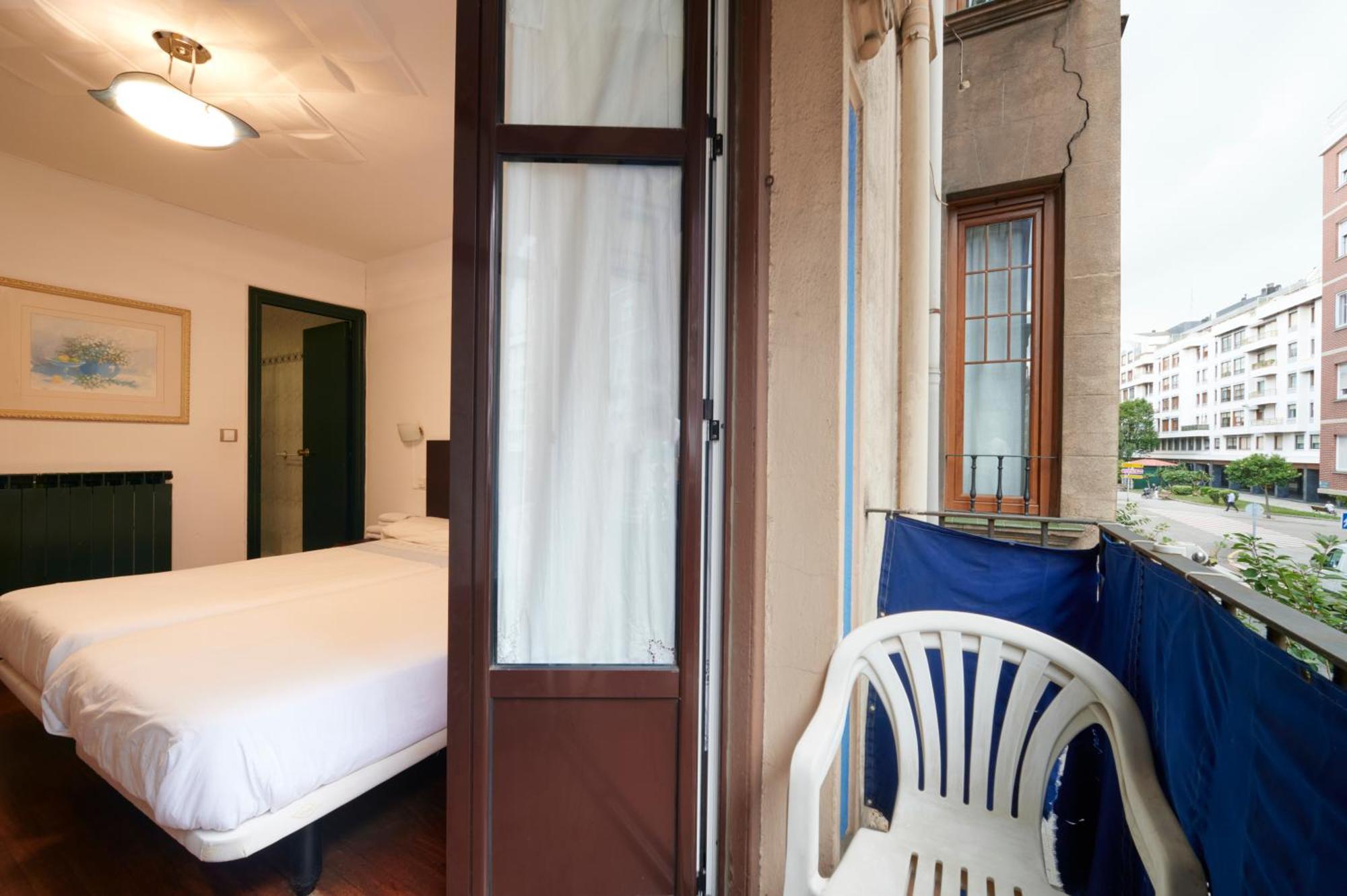 Pension Areeta Portugalete Eksteriør billede