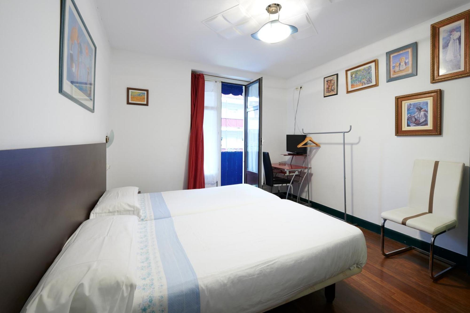 Pension Areeta Portugalete Eksteriør billede