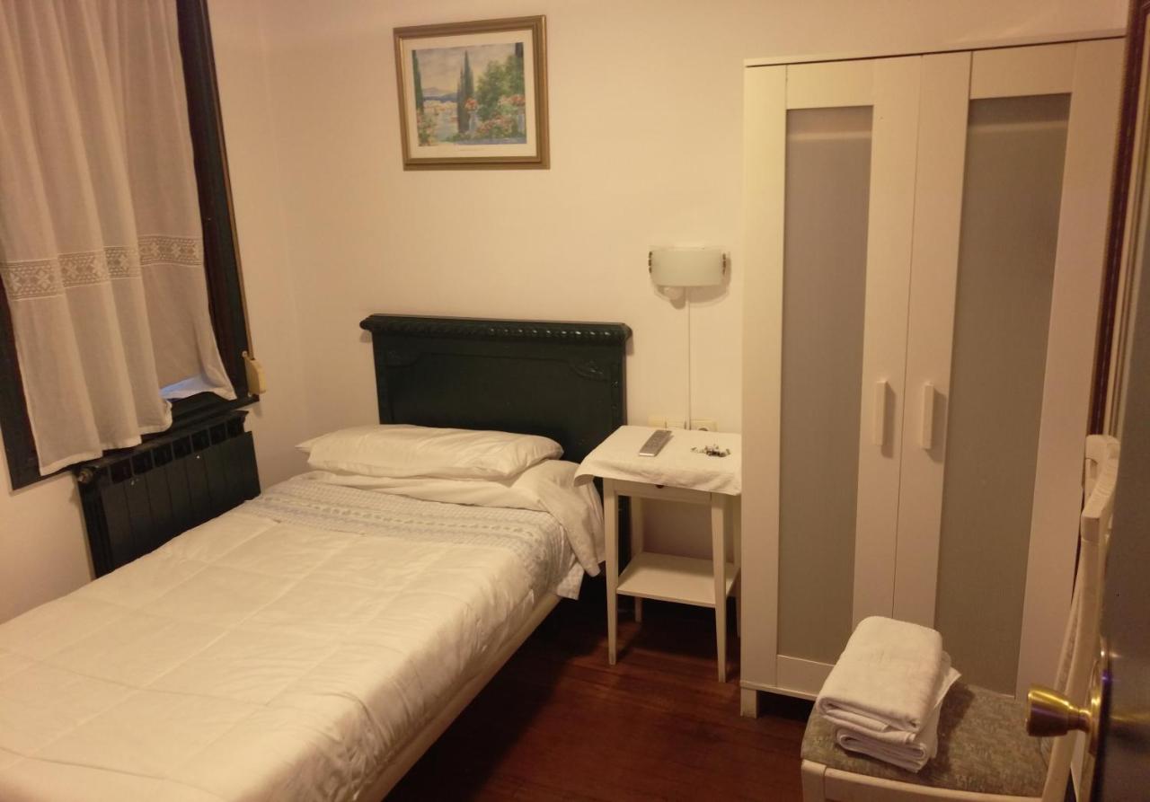 Pension Areeta Portugalete Eksteriør billede