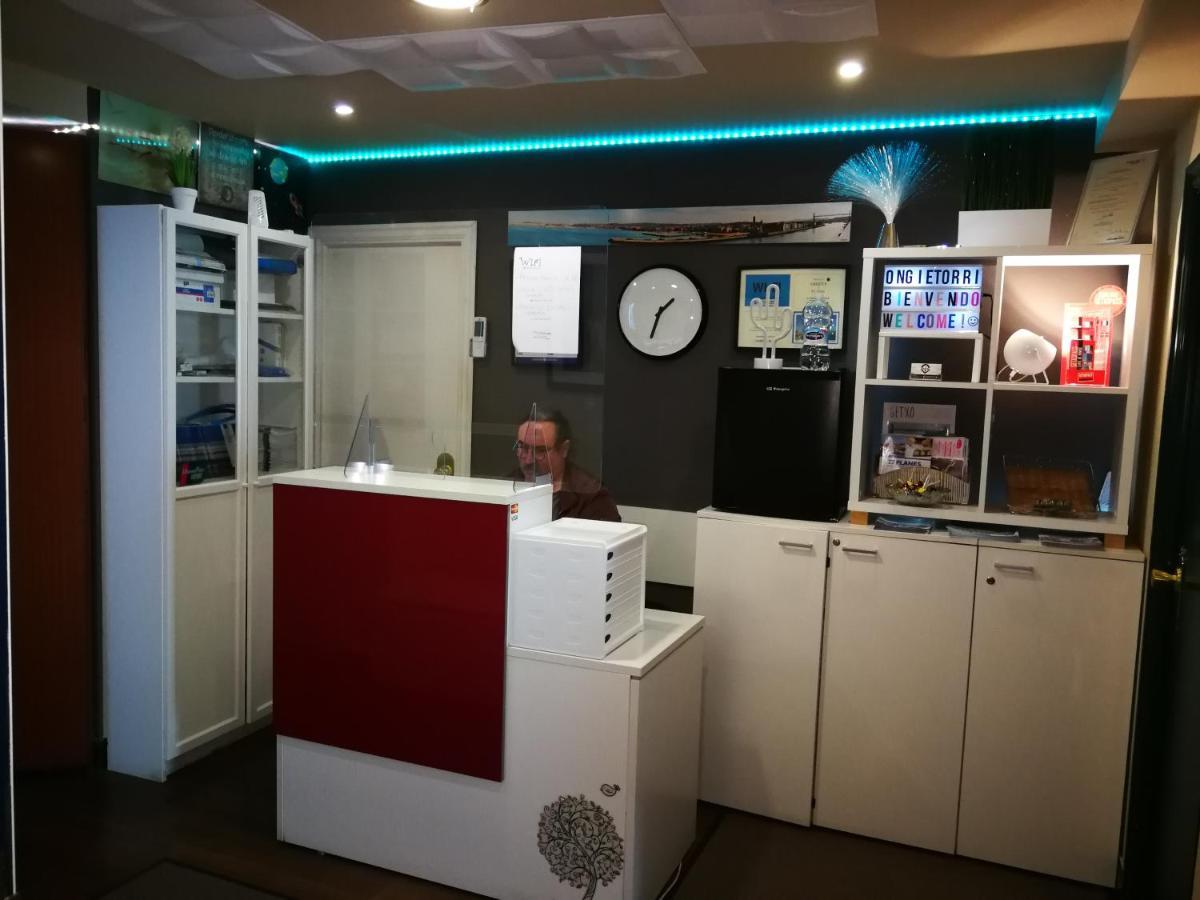 Pension Areeta Portugalete Eksteriør billede